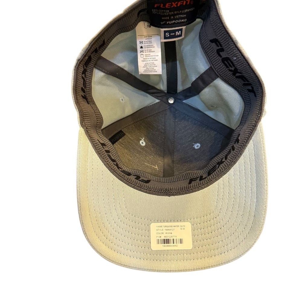 Travis Mathew Turquoise Water Flexfit Hat Sz S/M - Picture 4 of 7